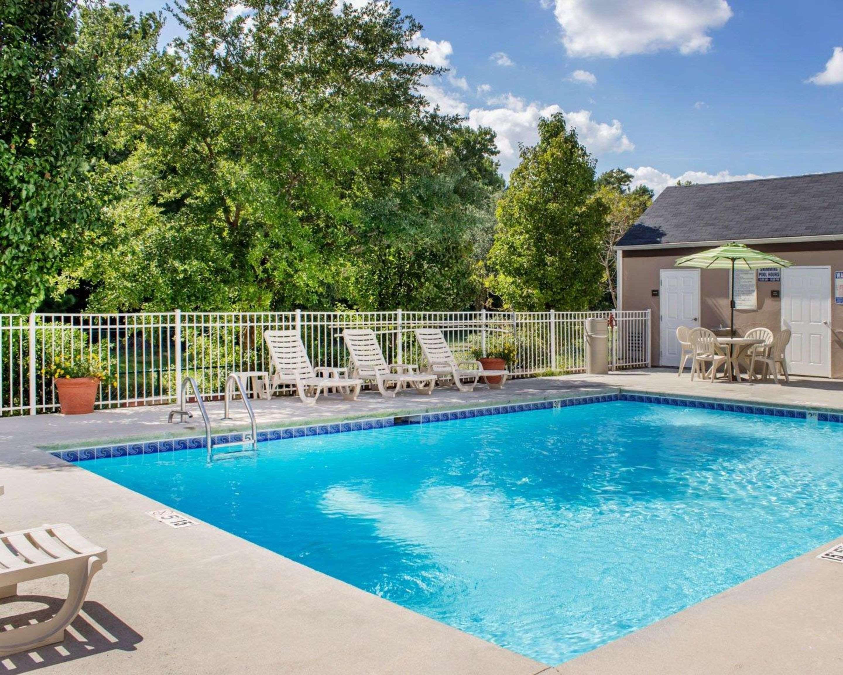 Sleep Inn & Suites Jacksonville Near Camp Lejeune Экстерьер фото